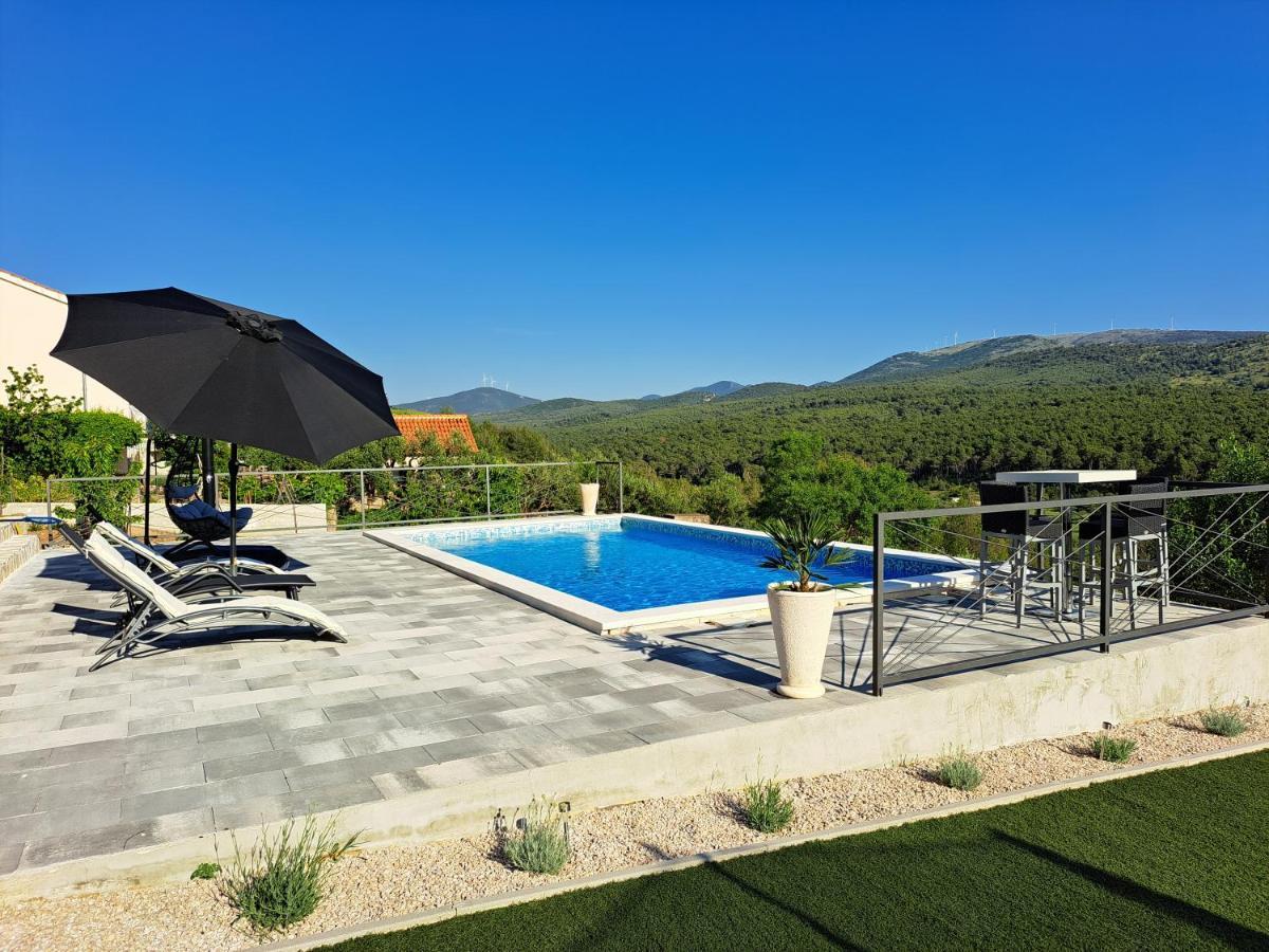 Guest House "The View" - With A Pool Donje Polje Exterior foto
